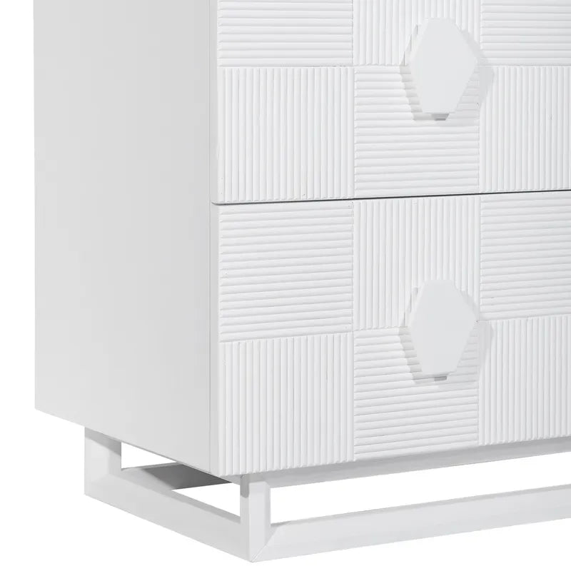 Alton 3 Drawer Chest